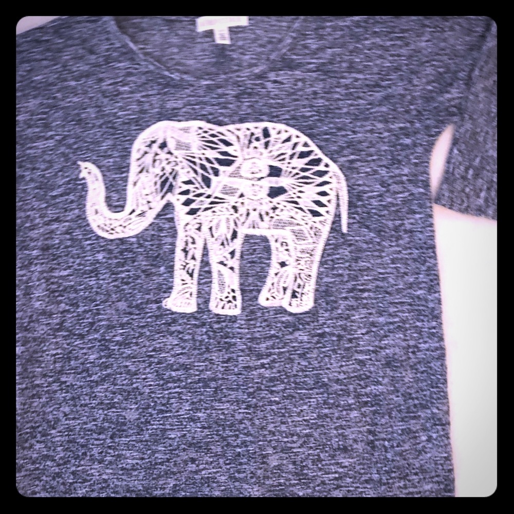 Aeropostale Shirt